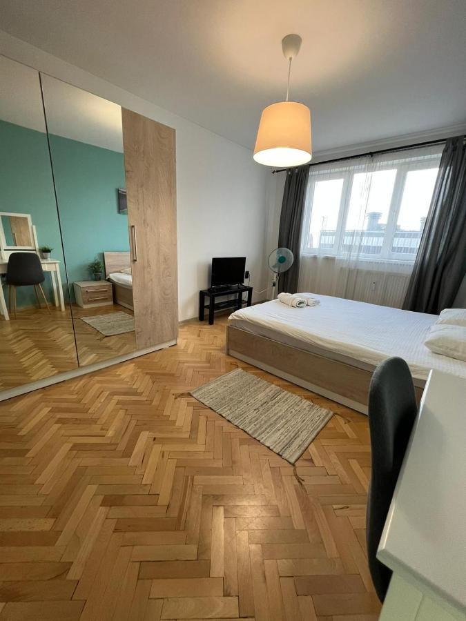 Al Malina 3Bdr Family Apt With Parking Space Near Airport And Iec Sofia Exterior photo
